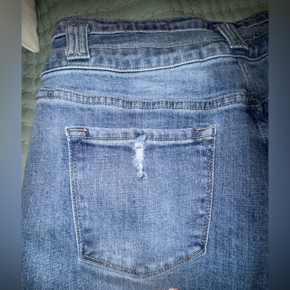 Kancan 3 button high rise Jeans. Size jr 15/31. VGUC - Picture 10 of 14